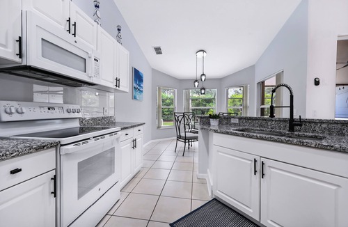 Central Naples House | LUXURY Villa AZUL Naples with HEATED SALT WATER POOL