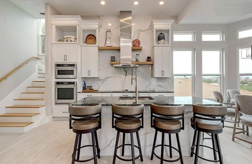 Bonita Springs House | Luxury Waterfront Retreat - 6BR, Heated Pool, Walk to Beach