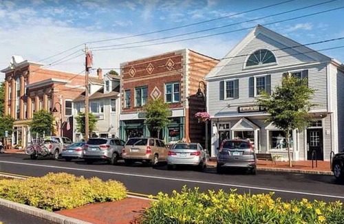 Madison Center House | Madison Beach House, Private Pool, Walk to Beach & Town