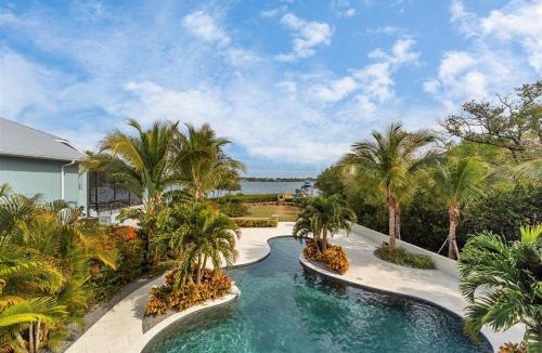 Englewood House | Manasota Key Dock house