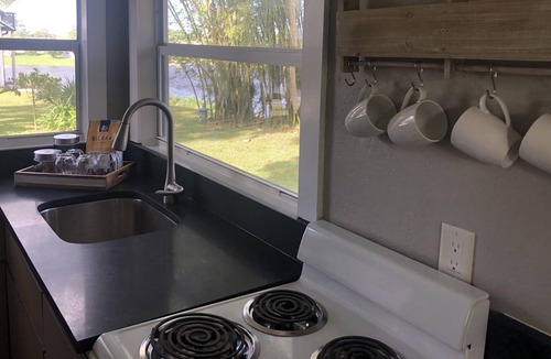 Tropic Cottage | Manatee Point Cottage, Private Waterfront Getaway