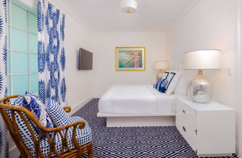 Marathon Hotel | Marathon Oceanfront | 2 King Beds + Balcony