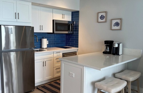 Marco Island Condo | Marco Island 10th Floor Condo - Captivating Penthouse Beach Views!