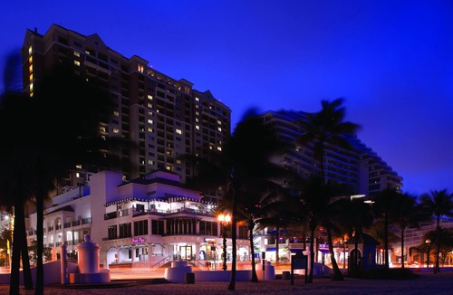 Central Beach Condo | Marriott Beachplace Towers, Two Bedroom Villas, Walk To Beach And Shopping!