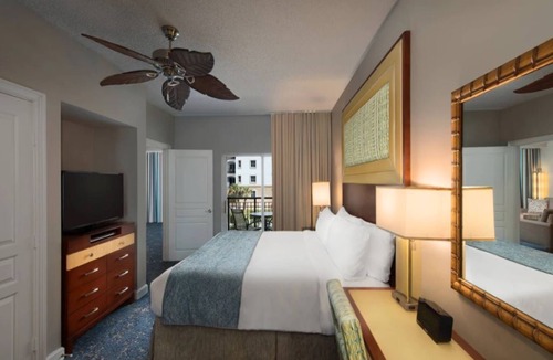 Palm Beach Shores Resort | Marriott Ocean Pointe Resort Palm Beach Shores, FL One Bedroom Unit Sleeps 4