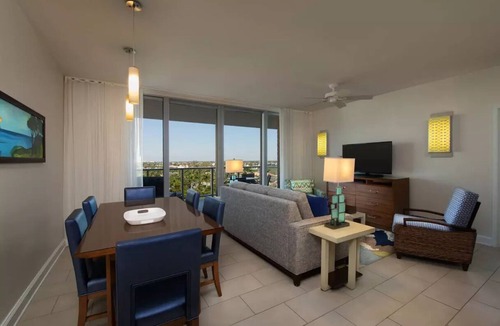 Marco Island Hotel | MARRIOTT'S CRYSTAL SHORES - 2 BED 2 BATH- RESORT ACCESS-PREMIER HOST