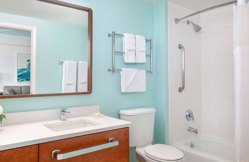 Florida Central Atlantic Coast Villa | Marriott's Harbour Lake Luxury 2 bedroom Villa. Available Feb 13-20