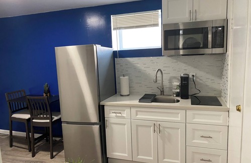 South Side House | Marvelous Modern apartment at perfect location