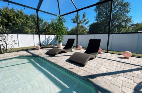 Englewood East House | Memorable Monavilla 5 Miles From Beach!