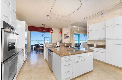Englewood House | Mermaid on the Rocks