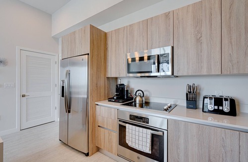 Northeast Miami Condo | MG1205 DESIGN DISTRICT, LUXURY GREAT VIEWS