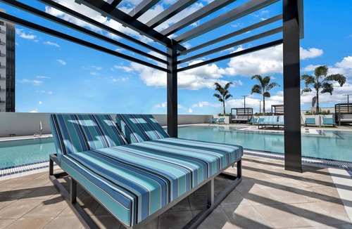 Doral Condo | Miami Chic 3Bed/3Bath Oasis