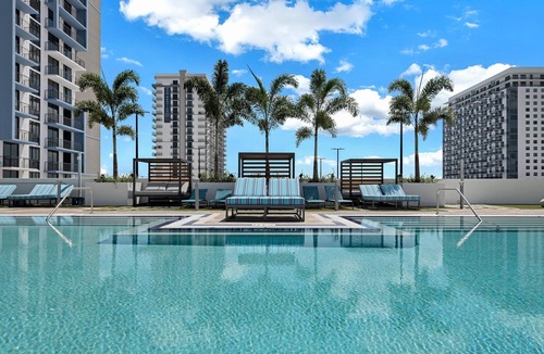 Doral Condo | Miami Chic 3Bed/3Bath Oasis