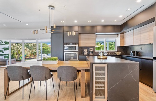 Cutler Bay Villa | Miami Lux Paradise/3 bed rooms/Heated Pool/Mini Golf/Pool Table/BBQ