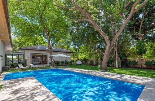 Northeast Miami Villa | Miamia Big Villa Family Holiday