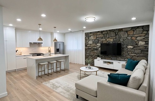 Bryn Mawr Apartment | Modern 1BR/Free Parking/Comfortable Stay