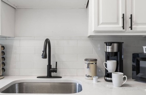 Penn-Knox Apartment | Modern 1BR Philadelphia Retreat Near Historic Sites + Free Parking
