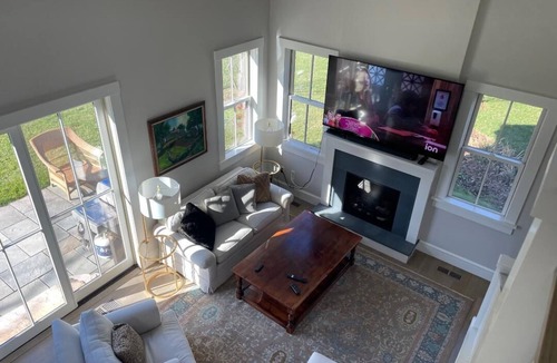 Greenwich Cottage | Modern charming country cottage for long term availability