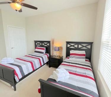 Florida Central Atlantic Coast House | Modern Condo 5min to Conv Center with balcony