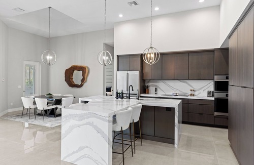 Cape Coral Villa | Modern Luxury Gulf-Access Retreat - Heated Pool & Spa -Sleeps 9