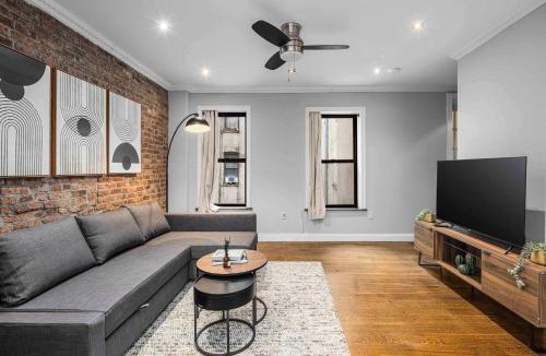 Upper East Side Apartment | Modern Manhattan Retreat Near Central Park