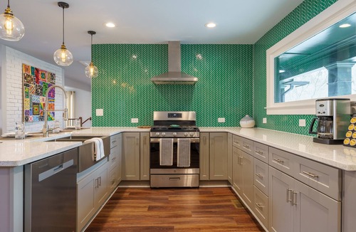 Gainesville House | Modern pet friendly home w/covered dock near Lake Lanier Olympic Park