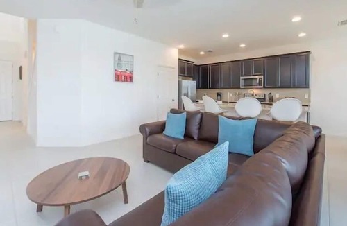 Highlands Reserve House | Modern Pool Villa on Guard Gated Golf Community with Conservation Views