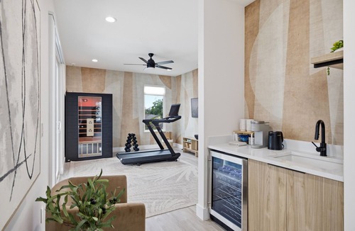 Riverside Heights House | Modern Spacious 4-bedroom 3 bathroom house in Riverside Heights