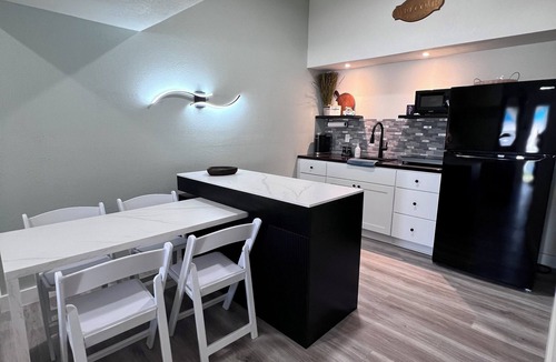 Port Saint Lucie Apartment | Modern Sports Retreat/Private Patio Near PGA & Sports