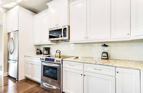 Holmes Beach Villa | Modern villa home near Gulf beaches with private heated pool & WiFi