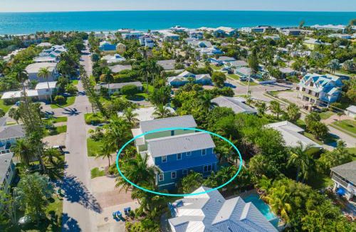 Holmes Beach House | Mojito Splash
