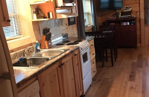 Tryon Cabin | Moore Road Cabin 3 Pet Friendly Horse Lovers Haven