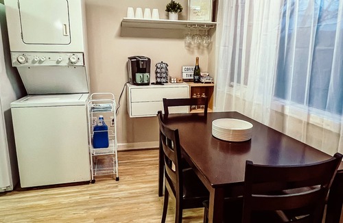 Sugar Mountain Condo | Mountain Oasis fo Cozy & Peaceful View - Walk 2 All Seasons Resort - Fireplace