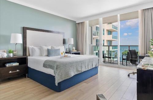 Coconut Grove Apartment | MVR - Stylish Living with Miami-s Top Views