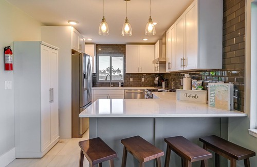 Isles of Capri Condo | Naples Vacation Rental w/ 2 Balconies & Grill!