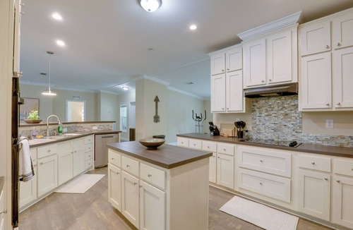 Palm City House | Nature Escape in Palm City: Group-Friendly Home