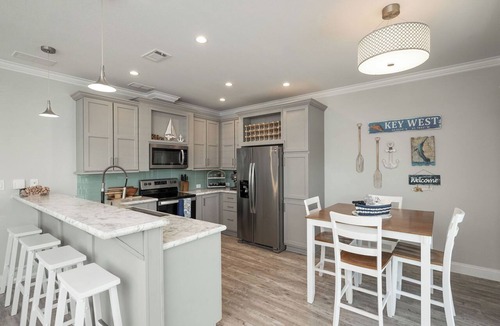 Summerland Key House | NAUTICAL NEST - 3-bedroom canal front tranquil home on Summerland Key with AC