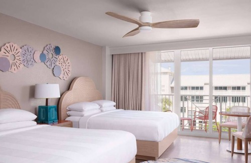 Stuart Hotel | Near Florida Beach | Golf. Outdoor Pool. Gym.