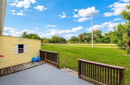 Port Saint Lucie House | Nearby Beach Escape