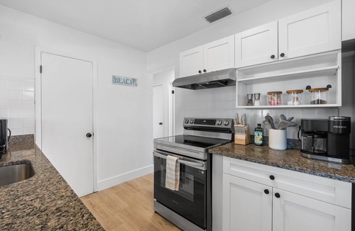 North Port House | Nestled in North Port. Updated 2 Bed/1 Bath.