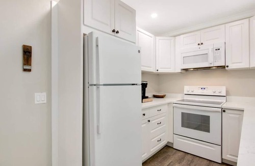El Cid Apartment | New 2BR Bungalow Apartment #5