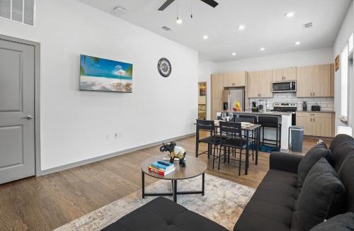 Port Saint Lucie House | New 5 Star Home with Pool & Heated Spa-Mins to Tradition Sq- Cleveland Clinic Tradition- HCA Hospital