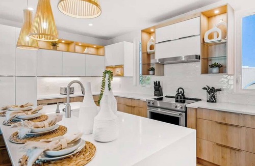 Siesta Key Village House | New - Dual-home luxury, Rooftop Decks, Sleeps 32