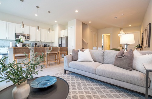Lake Buena Vista House | New Elegant 5-BR Villa in Summerville, 5 Min to Disney!