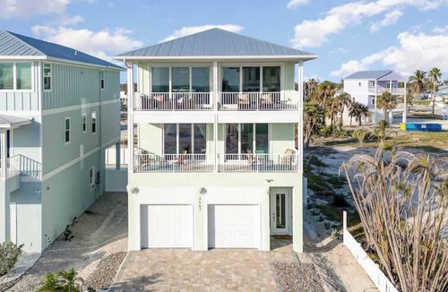 Mid Island House | NEW Gulf View Villa 6 Bed 6 Bath Heated Pool!