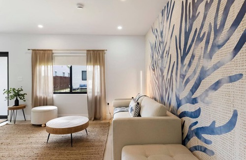 Northeast Miami Villa | New Home, Lux Beds, Coffee Bar, Great Location.