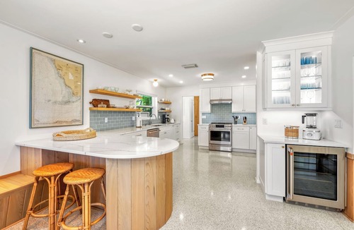 Englewood House | NEW! Ibis Cottage | Direct Beachfront Retreat on Manasota Key