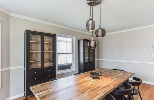 Putnam Valley House | NEW LISTING! Entire Putnam Valley Estate - 5BR Hot Tub Sauna by RedAwning