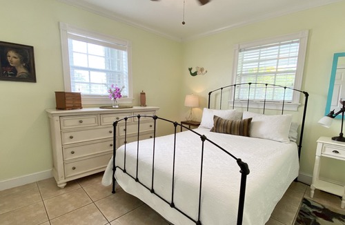 New Town Condo | New Rental in New Town
