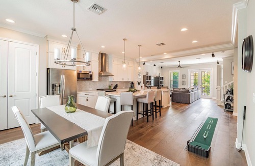 SoHo House | New! South Tampa Gem! Prime Location!